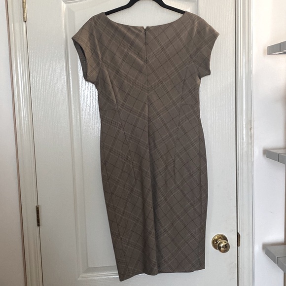 Michael Kors dress - Picture 2 of 5